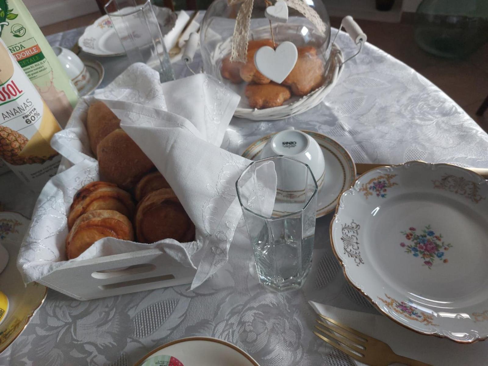 B&B Il Borgo Delle Emozioni Dolianova Luaran gambar