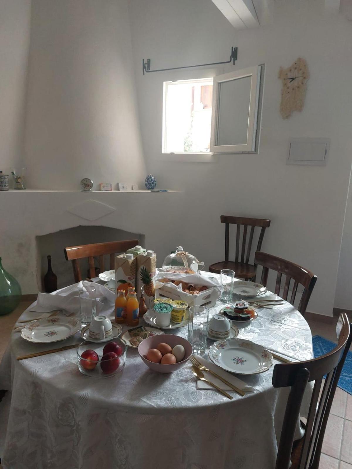 B&B Il Borgo Delle Emozioni Dolianova Luaran gambar