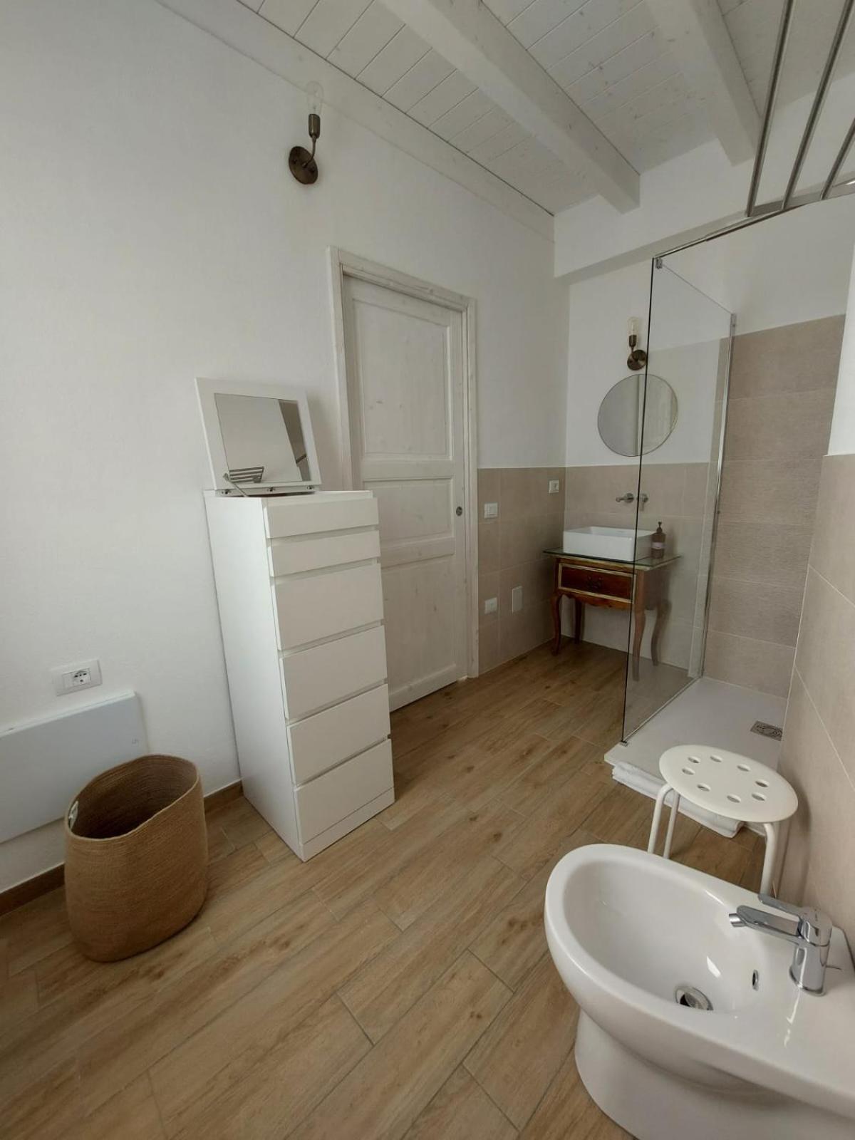 B&B Il Borgo Delle Emozioni Dolianova Luaran gambar